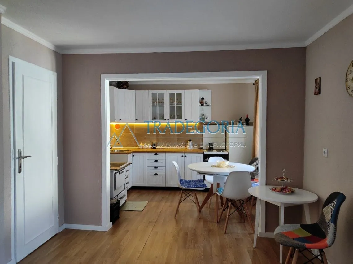 Prodaja, jednosoban stan, 64m², Žabljak, Crna Gora