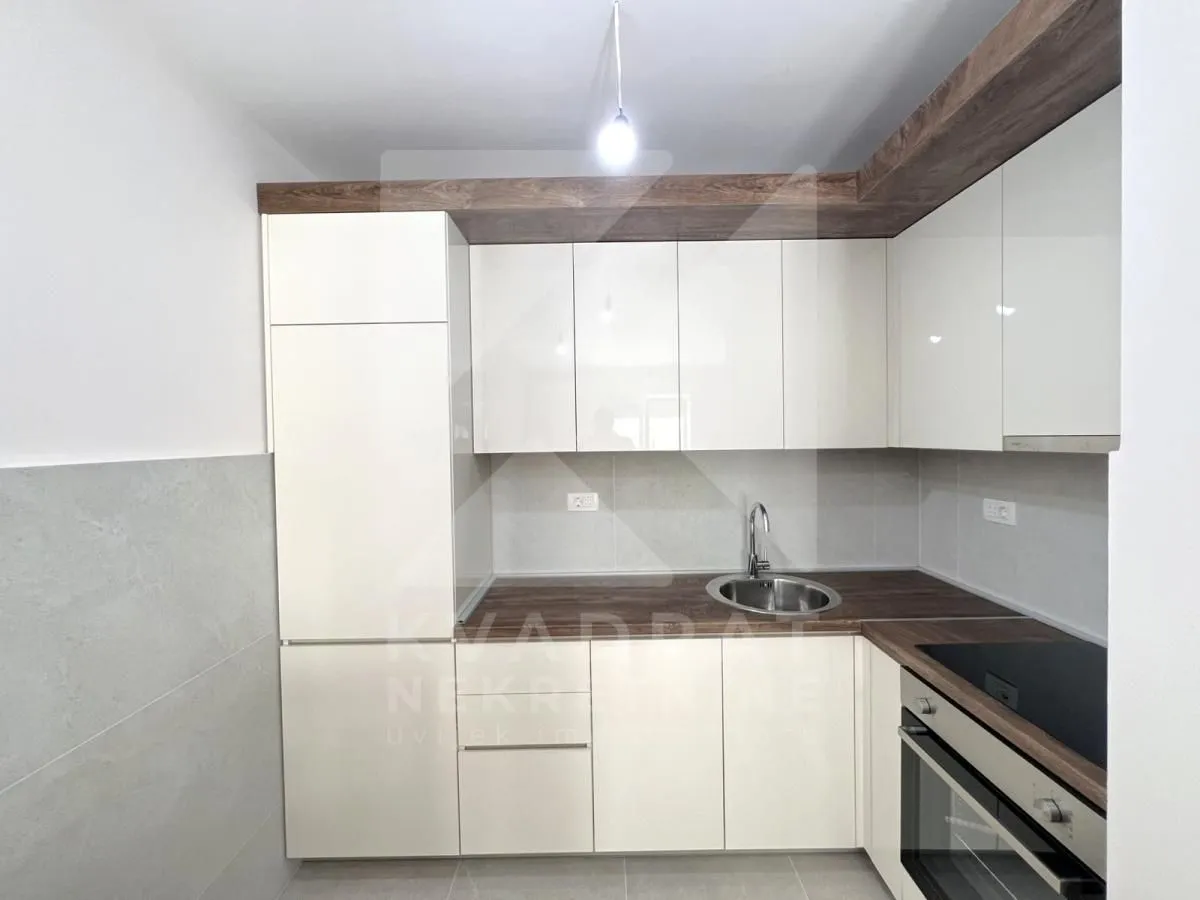 Izdavanje, jednosoban stan, 42m², Tuški Put, Podgorica