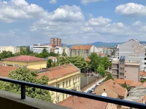 Prodaja, trosoban stan, 76m², Crveni Pevac, Niš - image 8