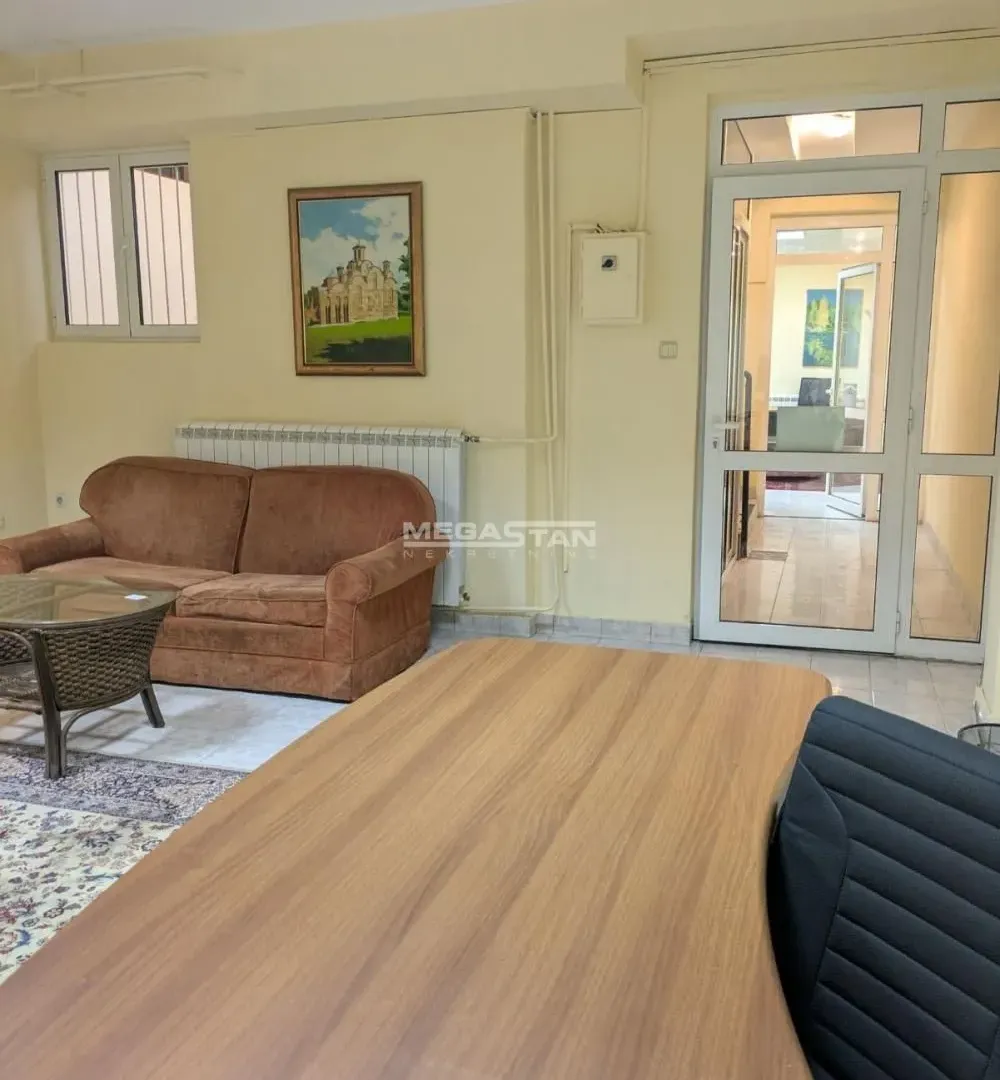 Rent, office space, 84m², Stari Grad, Beograd