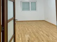 Izdavanje, dvosoban stan, 60m², Tuški Put, Podgorica - image 3