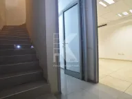 Izdavanje, poslovni prostor, 155m², Stari Aerodrom, Podgorica - image 17