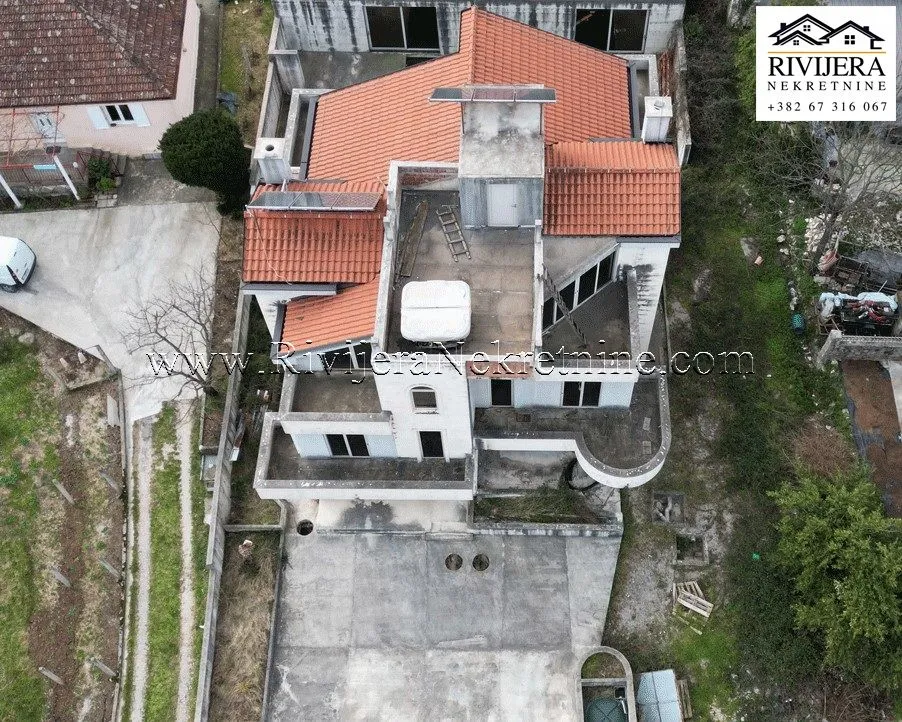 Prodaja, kuća, 516m², Prčanj, Kotor