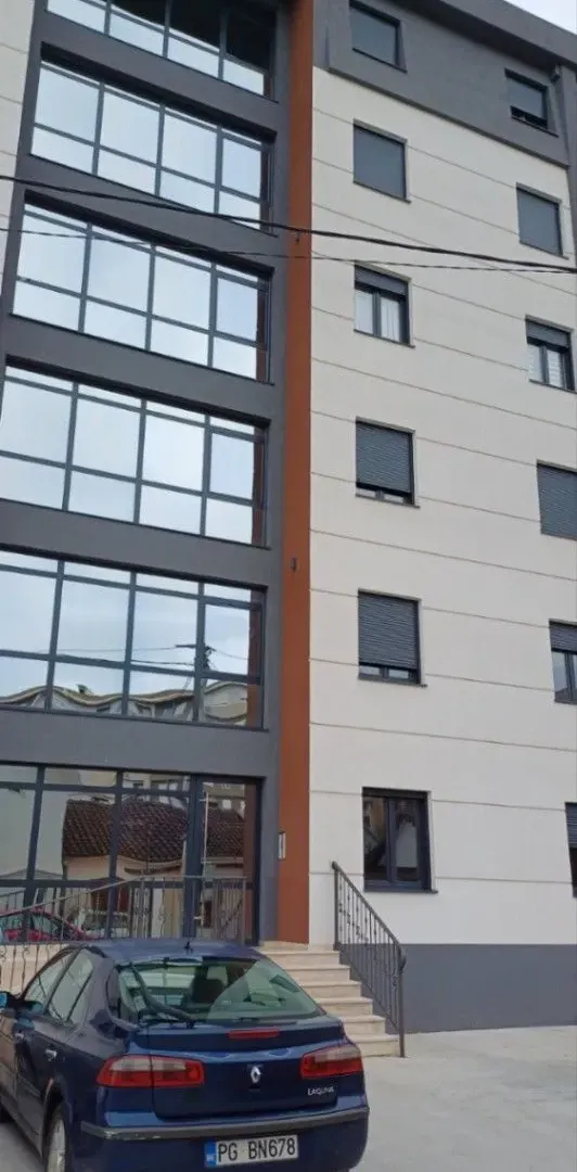 Izdavanje, dvosoban stan, 55m², Kruševac, Podgorica