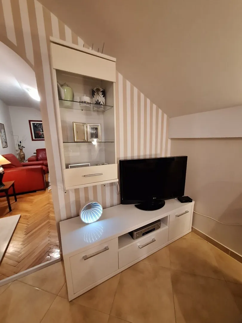 Rent, house, 75m², Donja Gorica, Podgorica