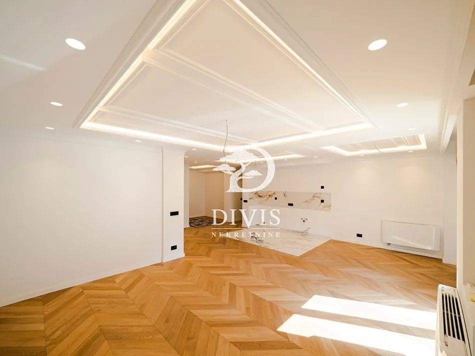 Sale, three bedroom apartment, 133m², Vračar Hram, Vračar Sve Podlokacije