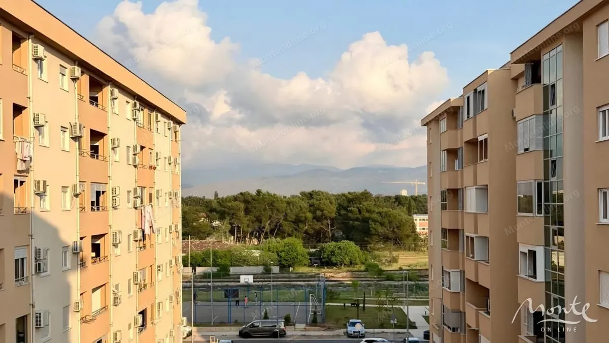 Prodaja, dvosoban stan, 73m², Tuški Put, Podgorica