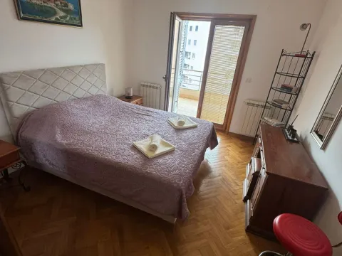 Rent, one bedroom apartment, 57m², Bar, Crna Gora - image 12