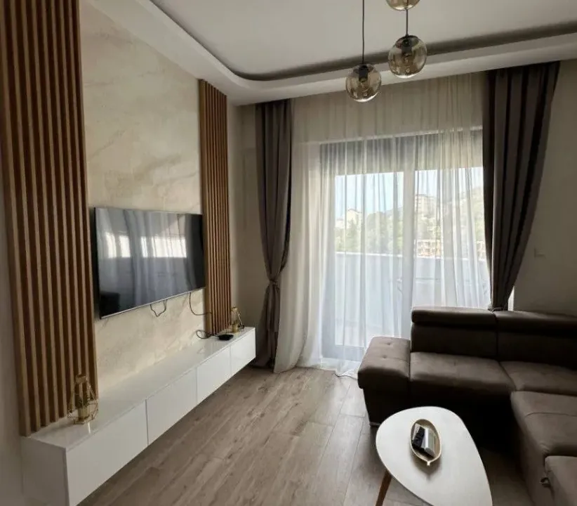 Prodaja, jednosoban stan, 54m², Bečići, Budva