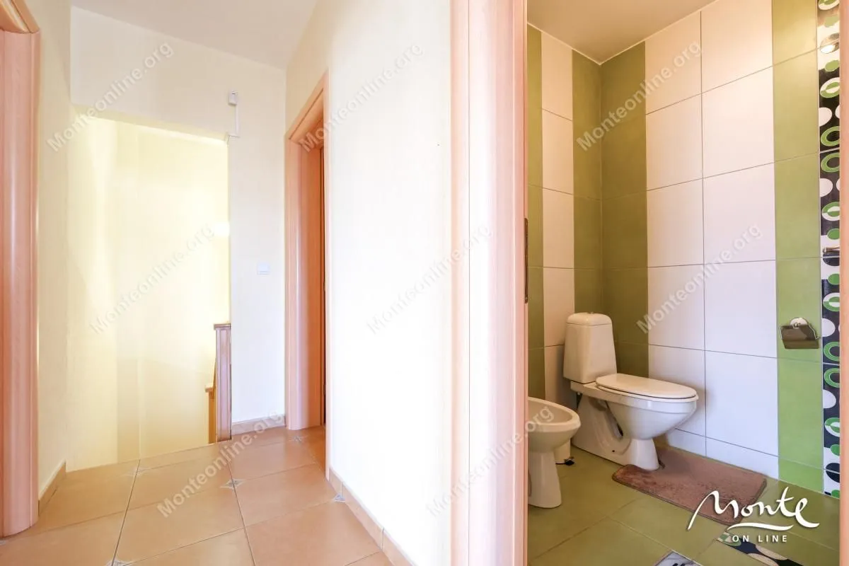 Prodaja, kuća, 210m², Krašići, Tivat