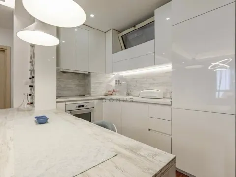 Sale, two bedroom apartment, 90m², Budva, Crna Gora - image 8