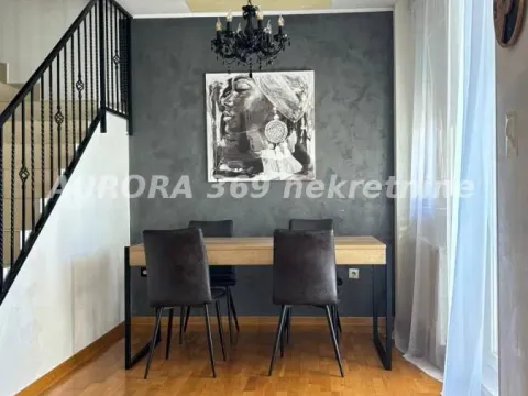 Stan in Bulevar Evrope