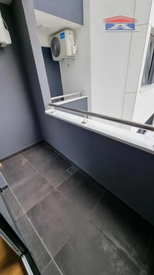 Izdavanje, garsonjera, 28m², Grbavica, Novi Sad Sve Podlokacije