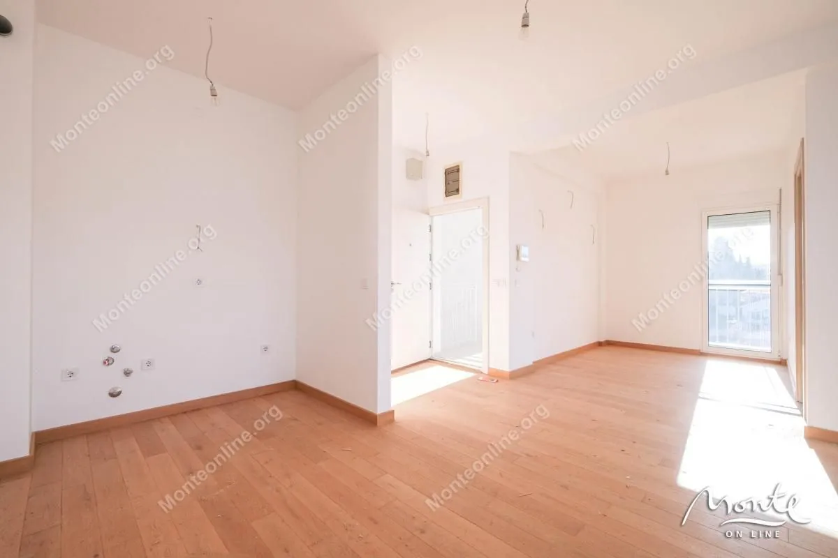 Prodaja, dvosoban stan, 66m², Tivat, Crna Gora