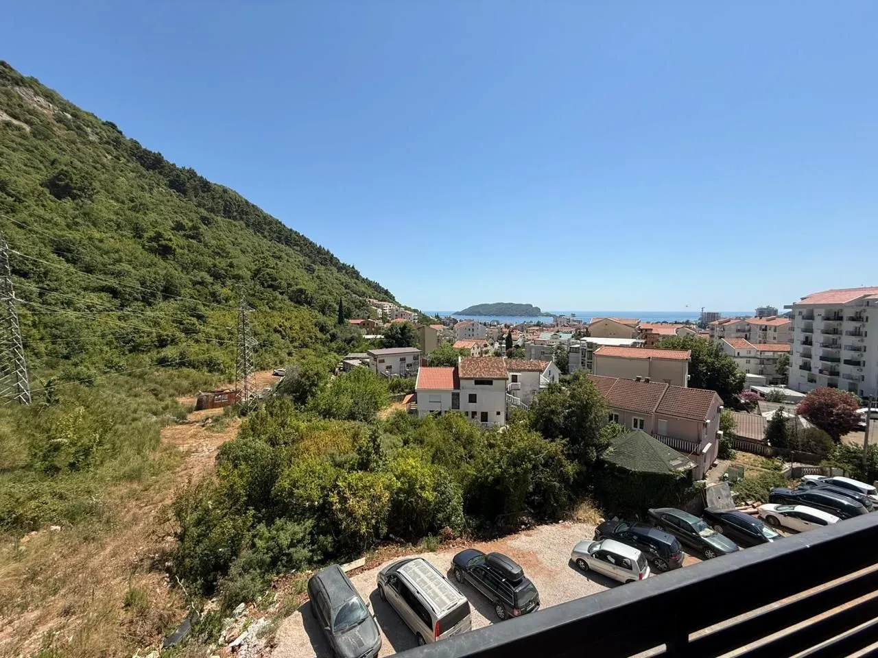 Sale, one bedroom apartment, 44m², Lazi, Budva