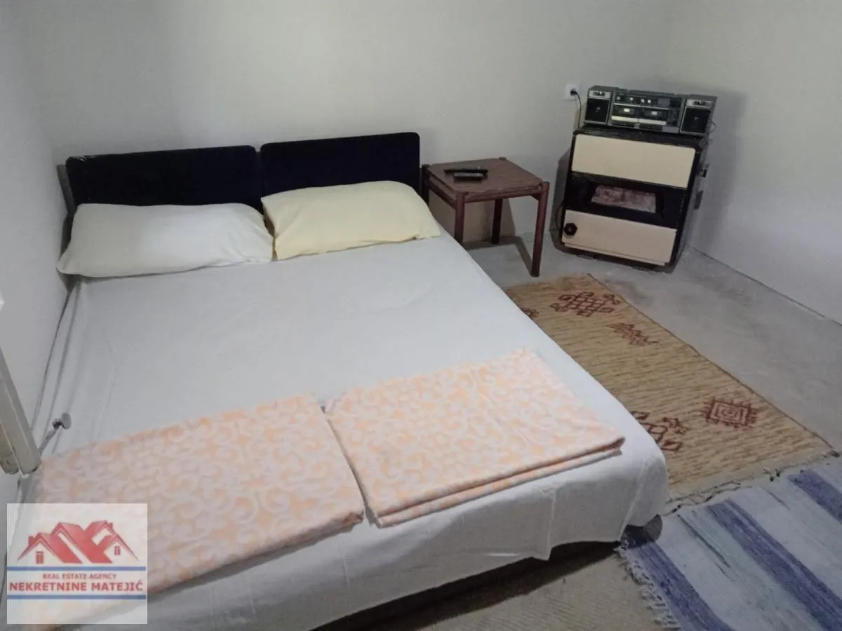Prodaja, kuća, 56m², Kragujevac, Srbija