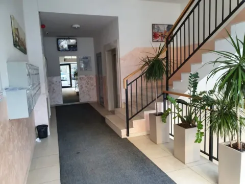 Prodaja, jednosoban stan, 43m², City Kvart, Podgorica - image 3