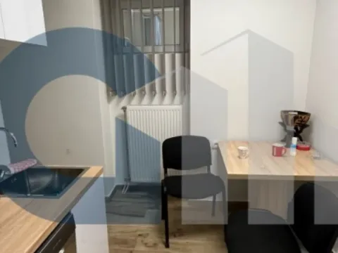 Prodaja, četvorosoban stan, 84m², Stari Grad, Beograd - image 6