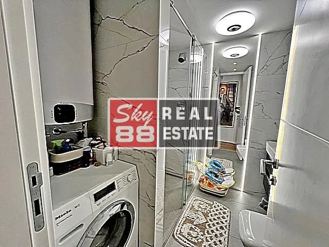 Prodaja, trosoban stan, 87m², Centar Sve Podlokacije, Beograd