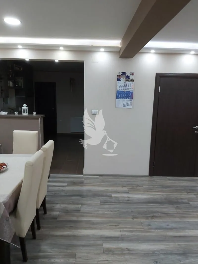 Prodaja, kuća, 220m², Sopot, Beograd