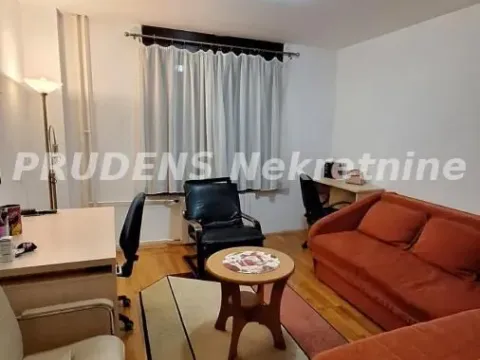 Prodaja, četvorosoban stan, 109m², Crveni Krst, Beograd - image 9