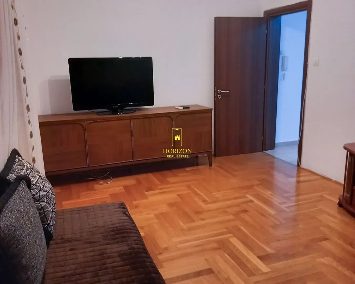 Prodaja, trosoban stan, 98m², Ljubović, Podgorica
