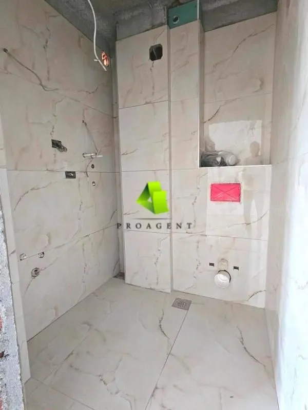 Prodaja, dvosoban stan, 63m², Pantelej, Niš