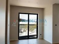 Prodaja, stan, 62m², Tivat, Crna Gora - image 2