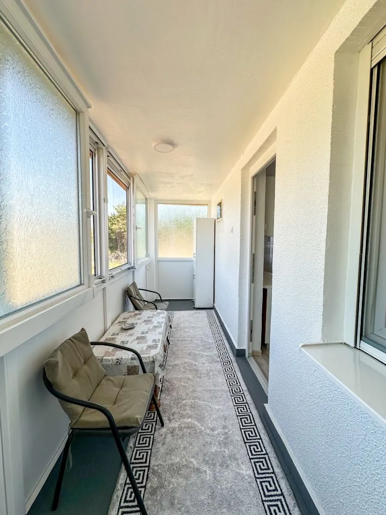 Izdavanje, kuća, 104m², Tološi, Podgorica