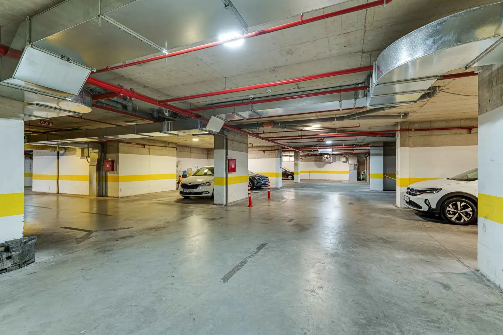 Sale, office space, 20m², Budva, Crna Gora