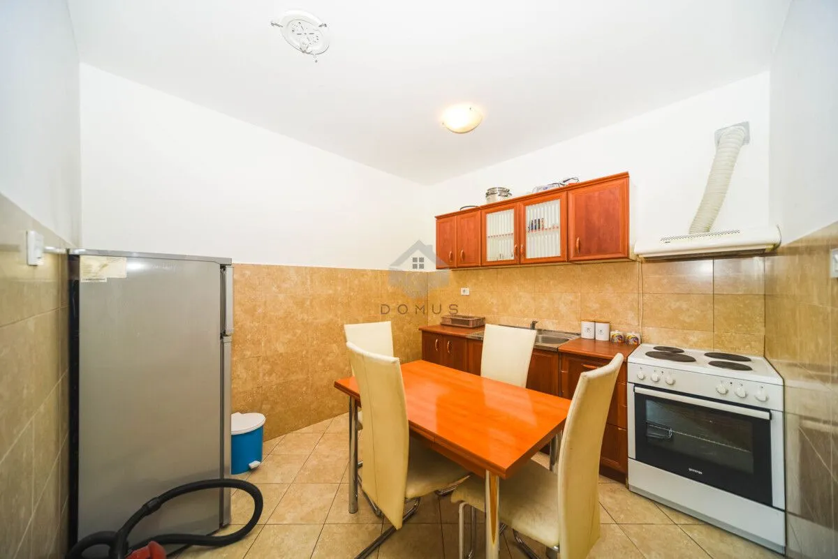 Izdavanje, jednosoban stan, 42m², City Kvart, Podgorica