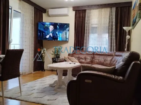 Prodaja, trosoban stan, 71m², Budva, Crna Gora