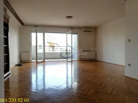 Prodaja, četvorosoban stan, 117m², Savski Venac, Beograd - image 2
