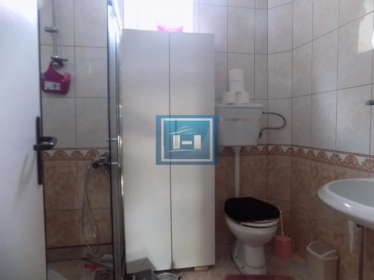 Sale, house, 230m², Gloždak, Paraćin