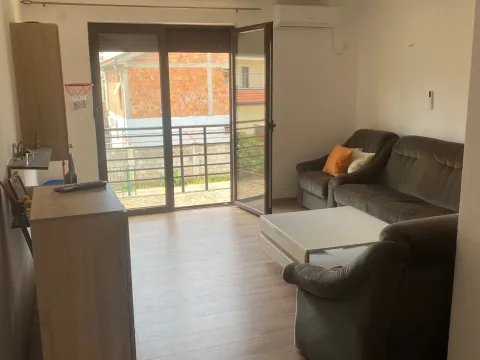 Rent, house, 85m², Zagorič, Podgorica - image 11