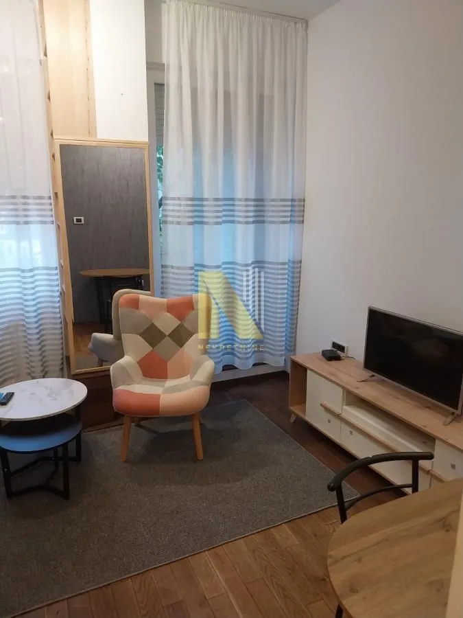 Rent, studio apartment, 25m², Bulevar Evrope, Novi Sad Sve Podlokacije