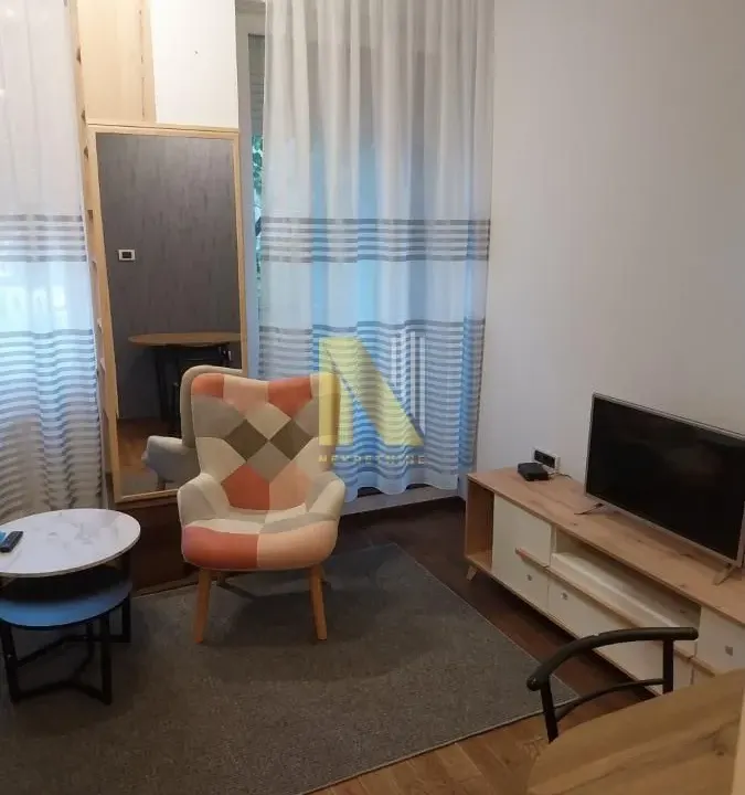Rent, studio apartment, 25m², Bulevar Evrope, Novi Sad Sve Podlokacije