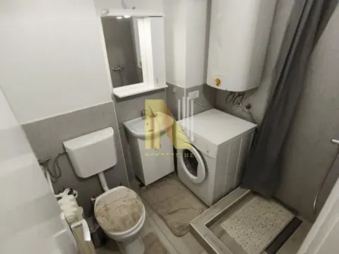 Izdavanje, dvosoban stan, 40m², Bulevar Oslobodjenja, Novi Sad Sve Podlokacije - image 13