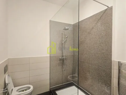 Izdavanje, dvosoban stan, 127m², Kruševac, Podgorica - image 18