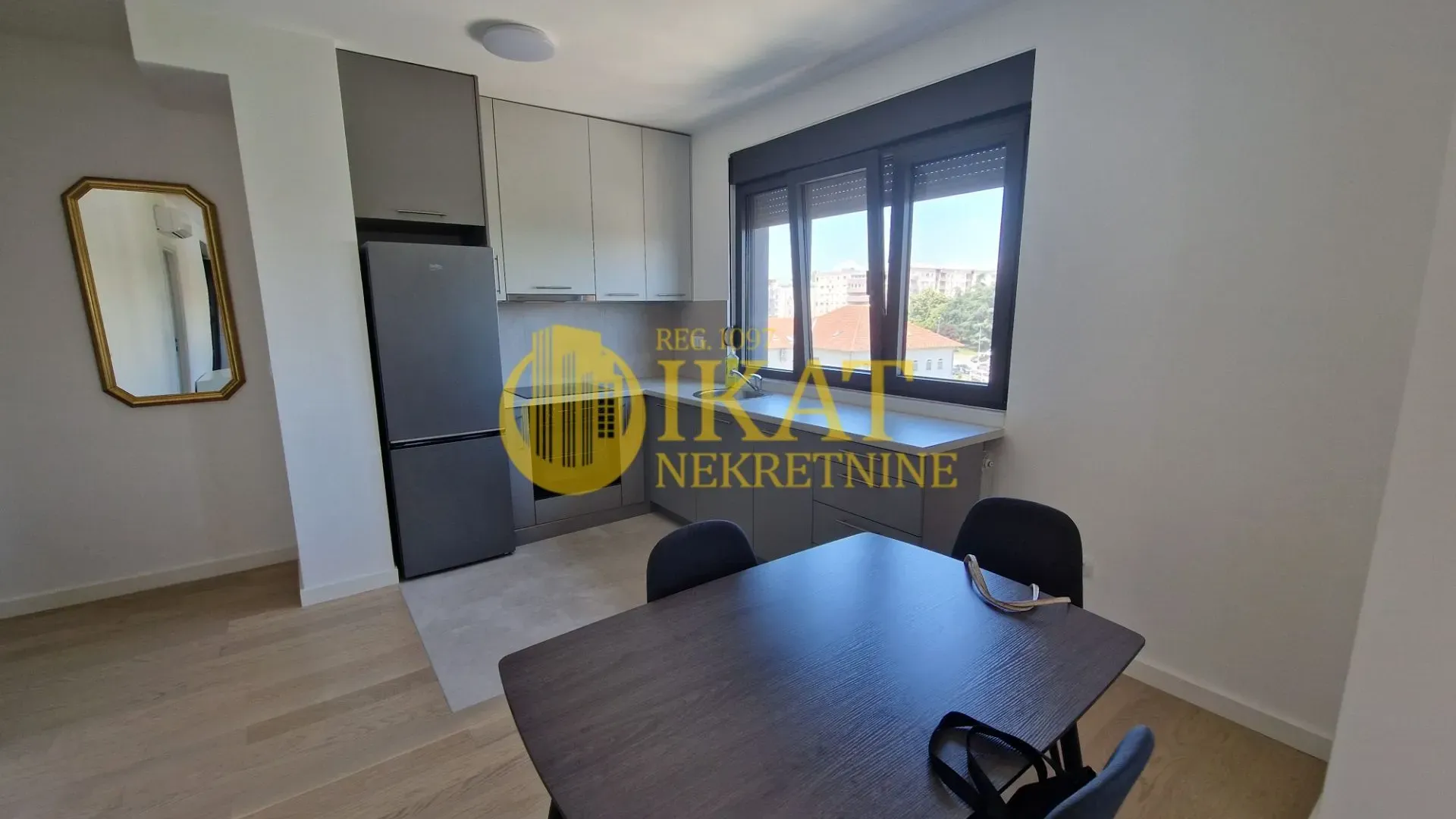 Izdavanje, dvosoban stan, 55m², Vidikovački venac, Rakovica