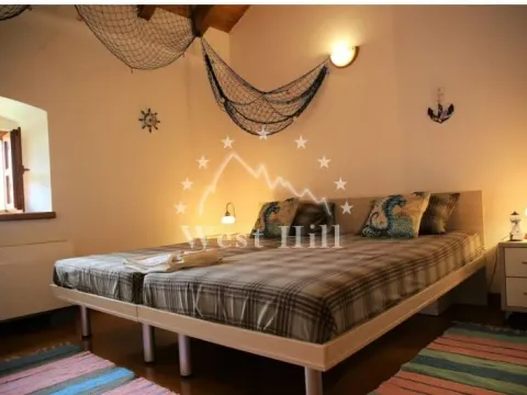 Sale, house, 327m², Stoliv, Kotor - image 8