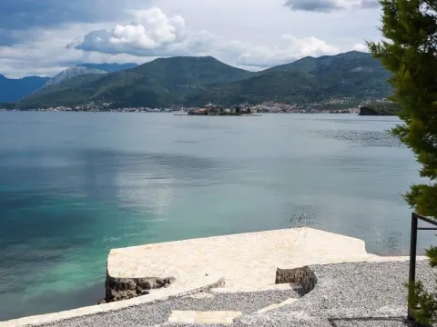 Prodaja, kuća, 600m², Tivat, Crna Gora - image 2