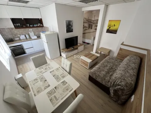 Prodaja, kuća, 174m², Centar, Niš - image 21