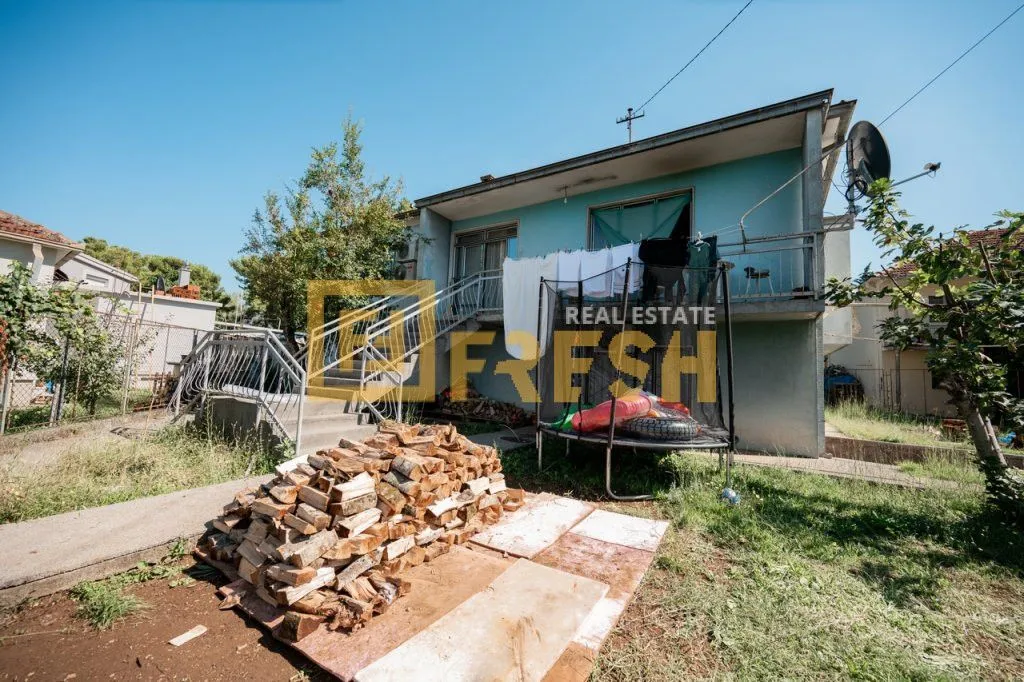 Prodaja, kuća, 220m², Konik, Podgorica