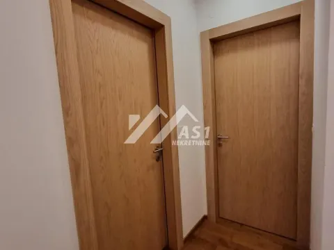 Izdavanje, trosoban stan, 65m², Detelinara, Novi Sad Sve Podlokacije - image 20