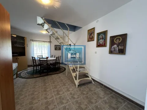 Prodaja, kuća, 160m², Ravna Reka, Despotovac - image 7