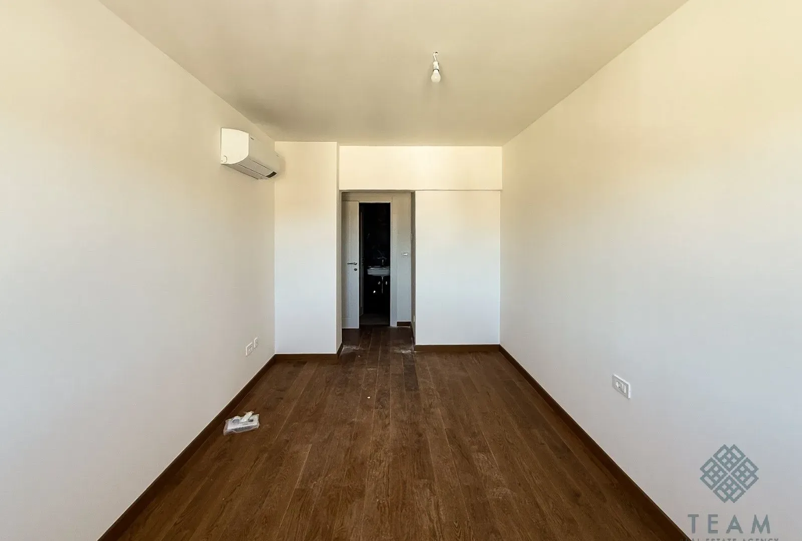 Prodaja, trosoban stan, 127m², Tološka šuma, Podgorica