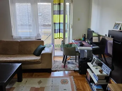 Izdavanje, dvosoban stan, 42m², Novi Sad Sve Podlokacije, Novi Sad - image 1