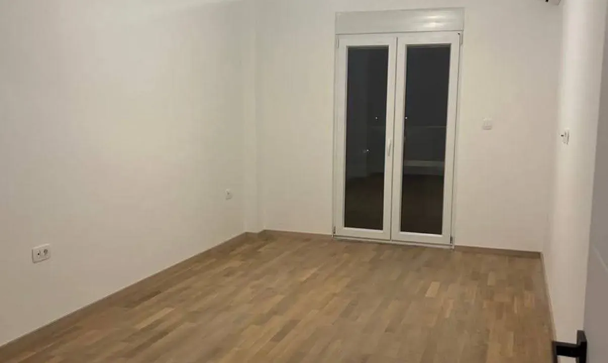 Prodaja, jednosoban stan, 65m², Momišići, Podgorica