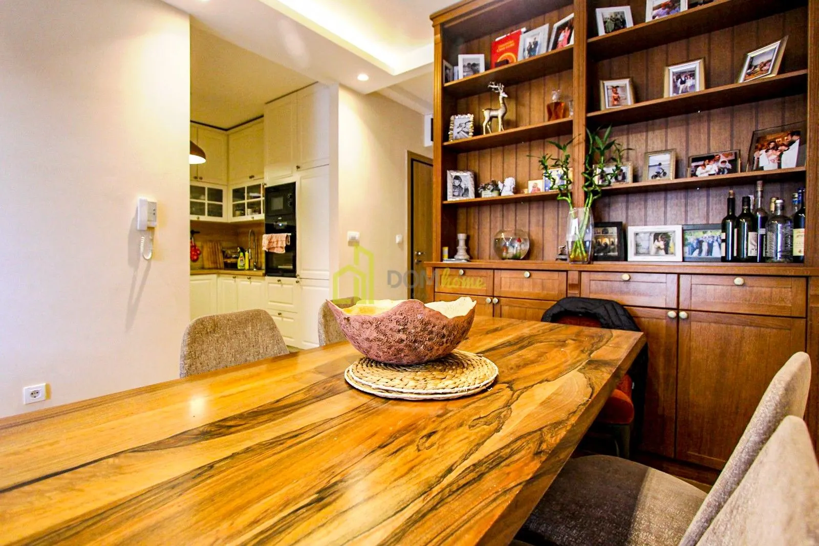 Prodaja, trosoban stan, 88m², Budva, Crna Gora